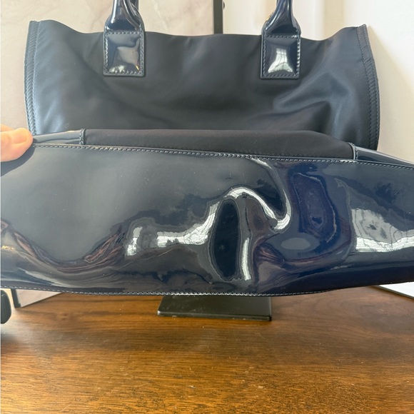 Tory Burch Dark Blue Tote Bag - Picture 7 of 9